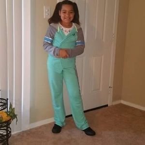 Meet your Posher, Laila